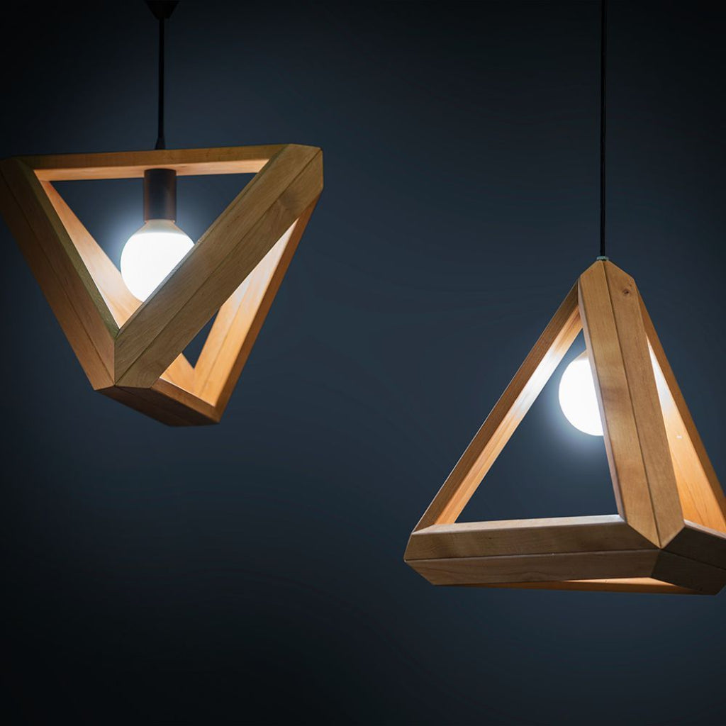 LED Žarnica E14 5,5W P45 3000K