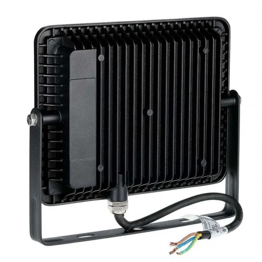 LED spotlight 50W 115LM/W Črn 6500K IP65