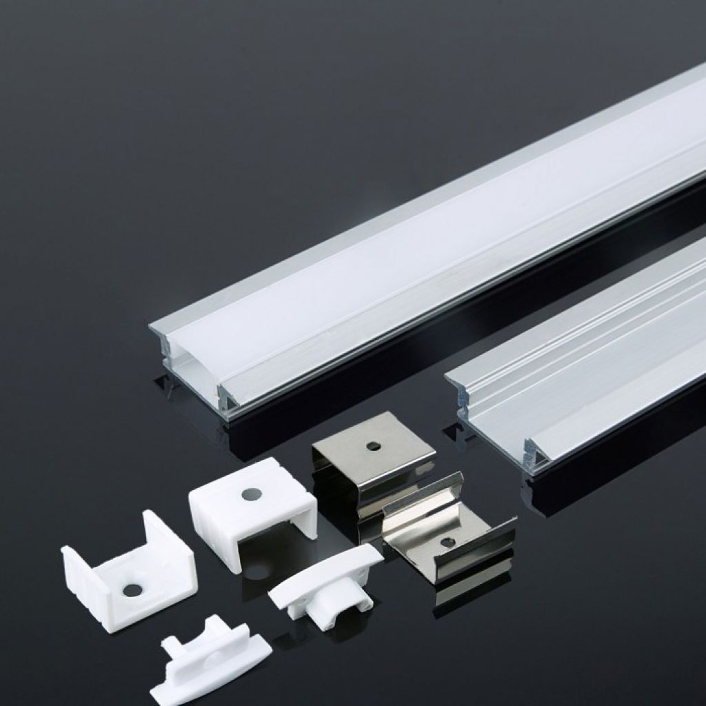 Profil za LED Trak Srebrn Vgradni 2000x24,7x7mm Mlečna Leča