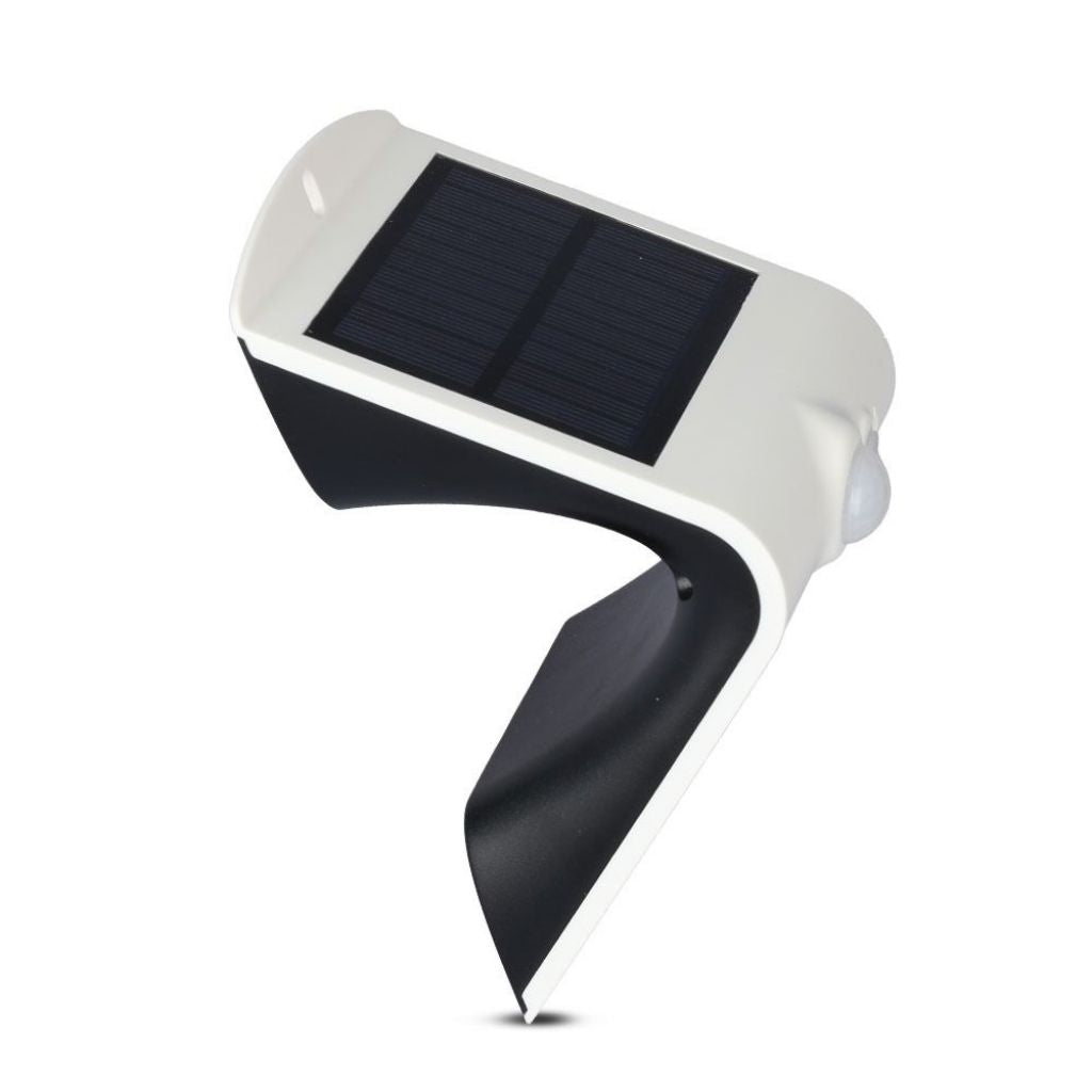 1.5 W LED Solar Lamp White